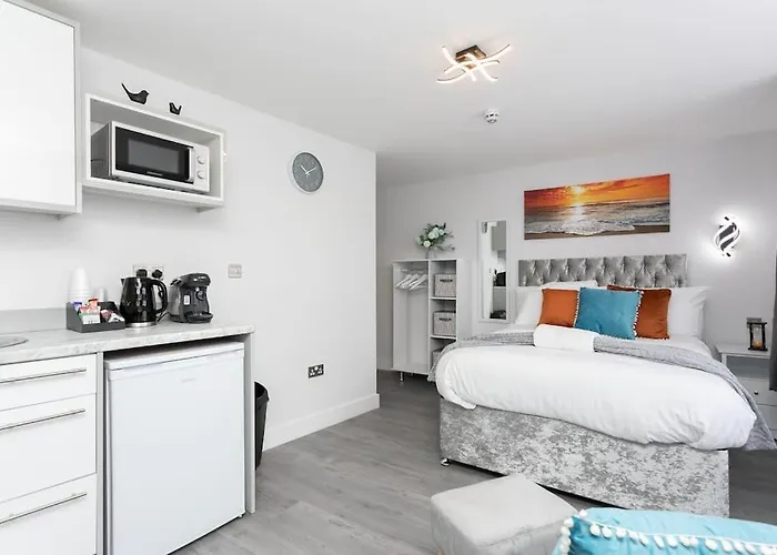 Serene Studio Apartment Sydenham
